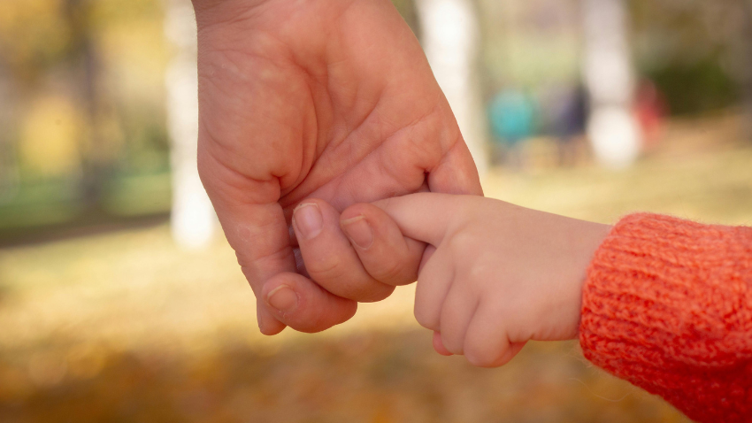 Conflit familial à Marseille : quand et pourquoi consulter un avocat en affaires familiales ?