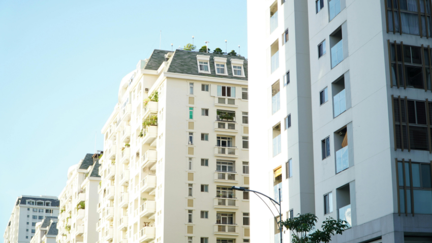 Loyers impayés et expulsion locative : guide juridique pour les propriétaires-bailleurs